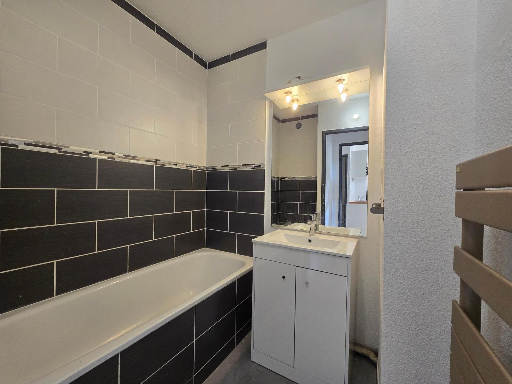 Appartement Dans Residence Avec Piscine Agde Bagian luar foto