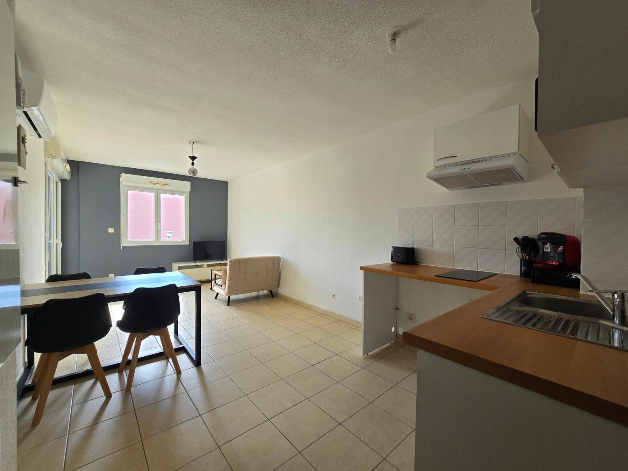 Appartement Dans Residence Avec Piscine Agde Bagian luar foto