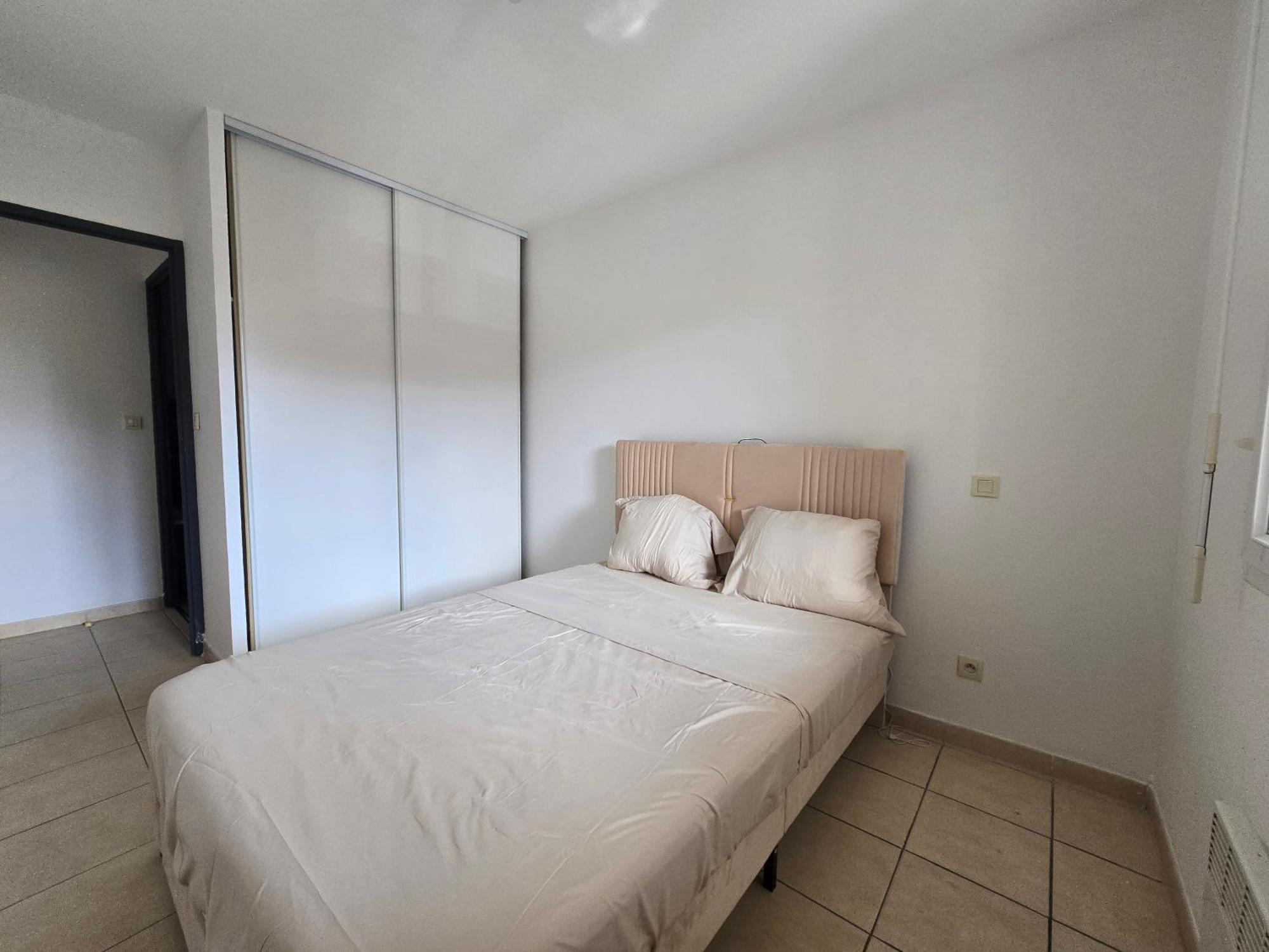 Appartement Dans Residence Avec Piscine Agde Bagian luar foto